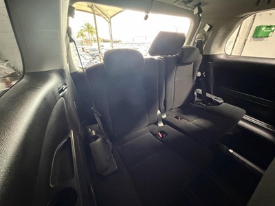 2013 Toyota Vellfire - Thumbnail