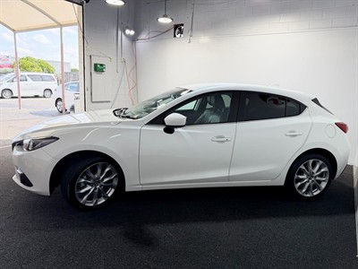 2014 Mazda Axela - Thumbnail