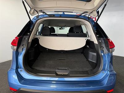 2022 Nissan X-Trail - Thumbnail