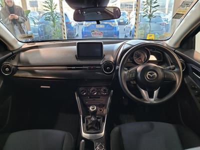 2015 Mazda Demio - Thumbnail