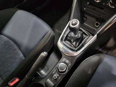 2015 Mazda Demio - Thumbnail