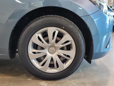 2015 Mazda Demio - Thumbnail