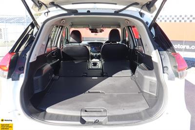 2019 Nissan X-Trail - Thumbnail