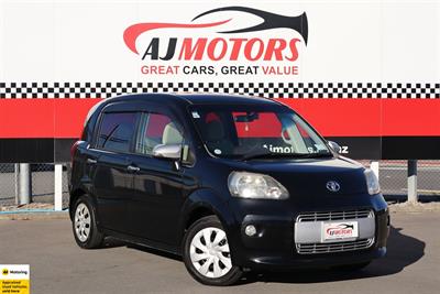 2014 Toyota Porte - Thumbnail
