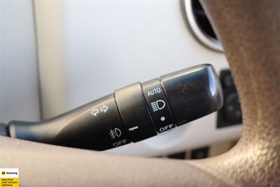 2014 Toyota Porte - Thumbnail