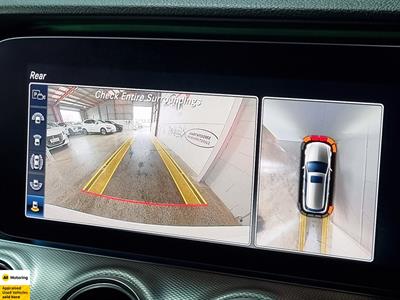 2019 Mercedes-Benz E 200 - Thumbnail