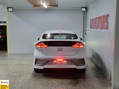 2019 Hyundai IONIQ - Thumbnail
