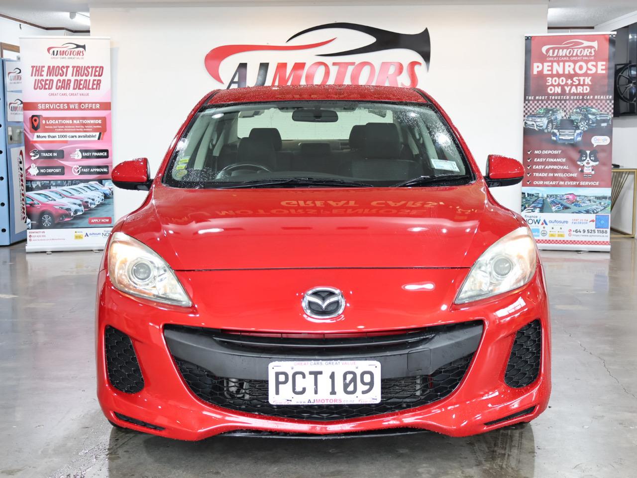 2013 Mazda Axela