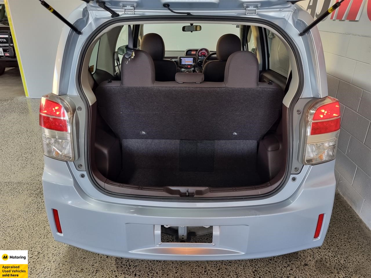 2013 Toyota Spade