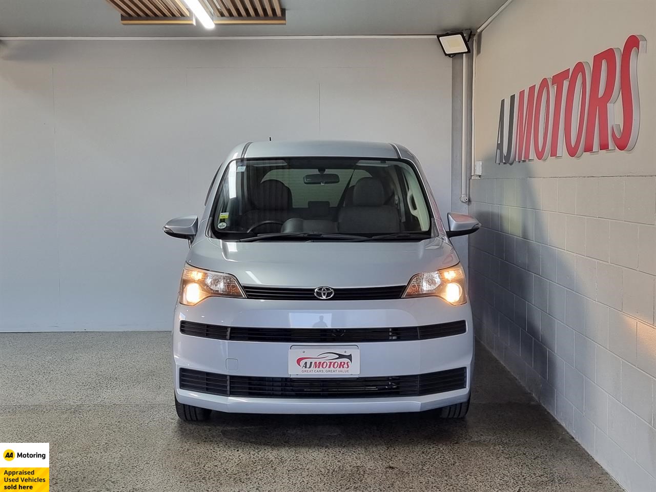 2013 Toyota Spade