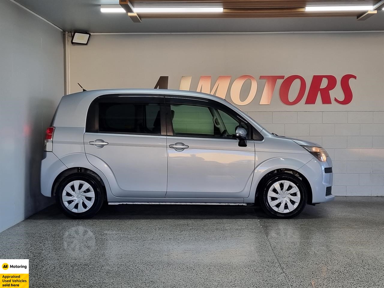 2013 Toyota Spade