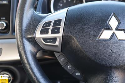 2015 Mitsubishi Lancer - Thumbnail