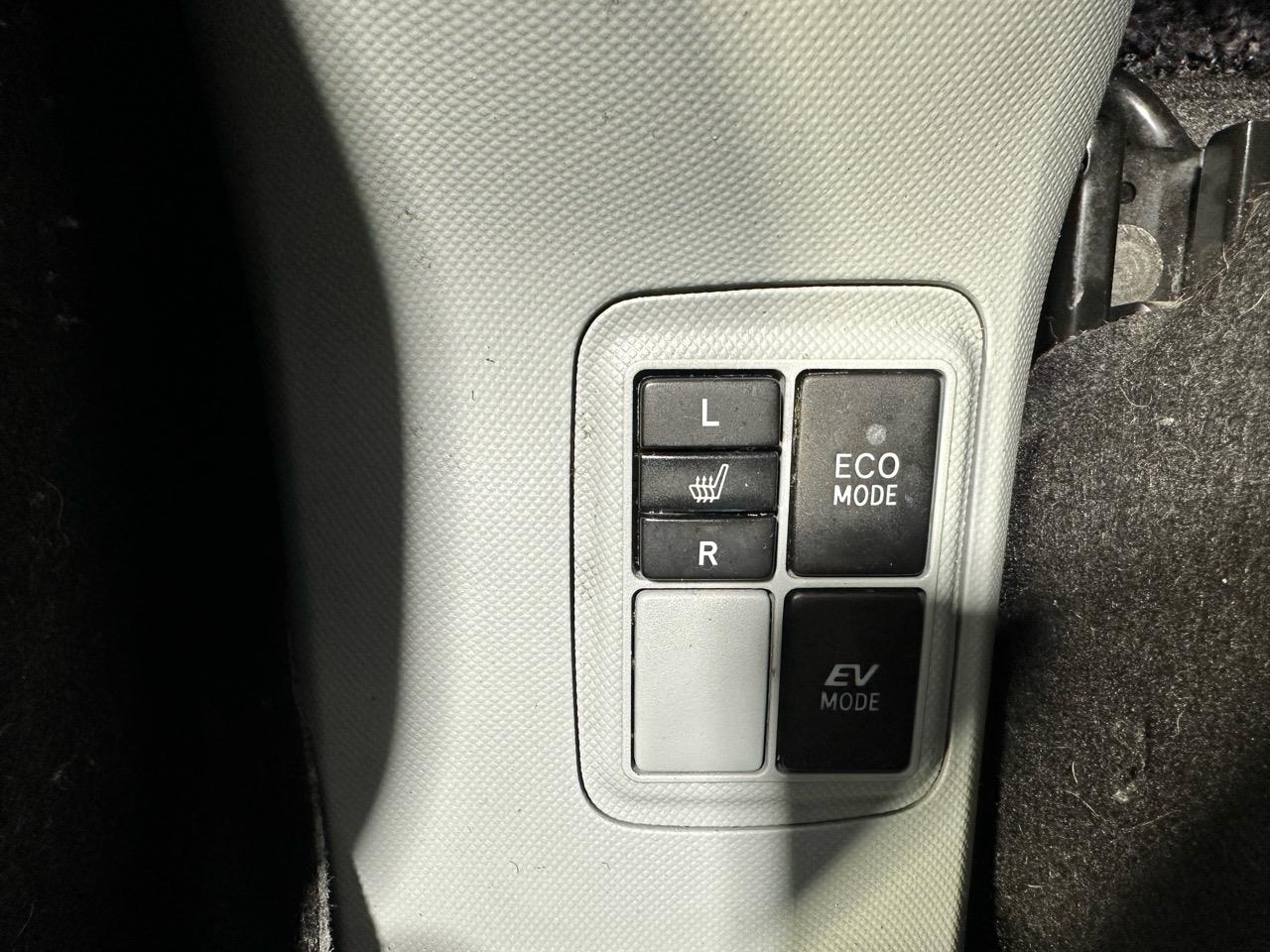 2014 Toyota Aqua