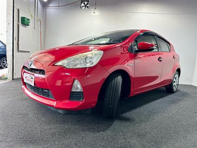 2014 Toyota Aqua - Thumbnail