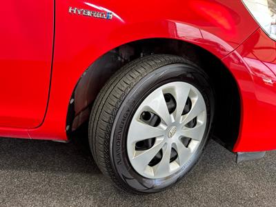 2014 Toyota Aqua - Thumbnail