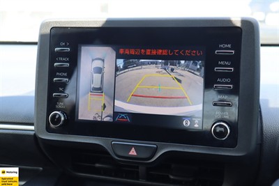 2020 Toyota Yaris - Thumbnail