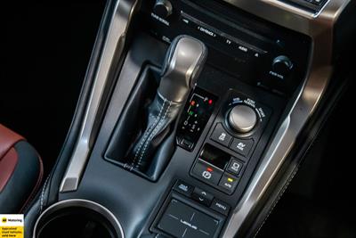 2016 Lexus NX 300h - Thumbnail