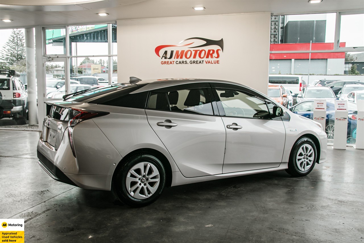 2017 Toyota Prius