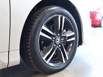 2016 Honda Odyssey - Thumbnail