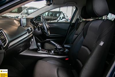 2014 Mazda Axela - Thumbnail