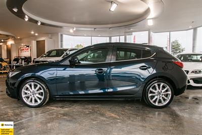 2014 Mazda Axela - Thumbnail