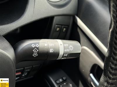 2012 Mazda Premacy - Thumbnail