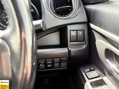 2012 Mazda Premacy - Thumbnail