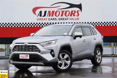 2019 Toyota RAV4 - Thumbnail