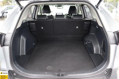 2019 Toyota RAV4 - Thumbnail