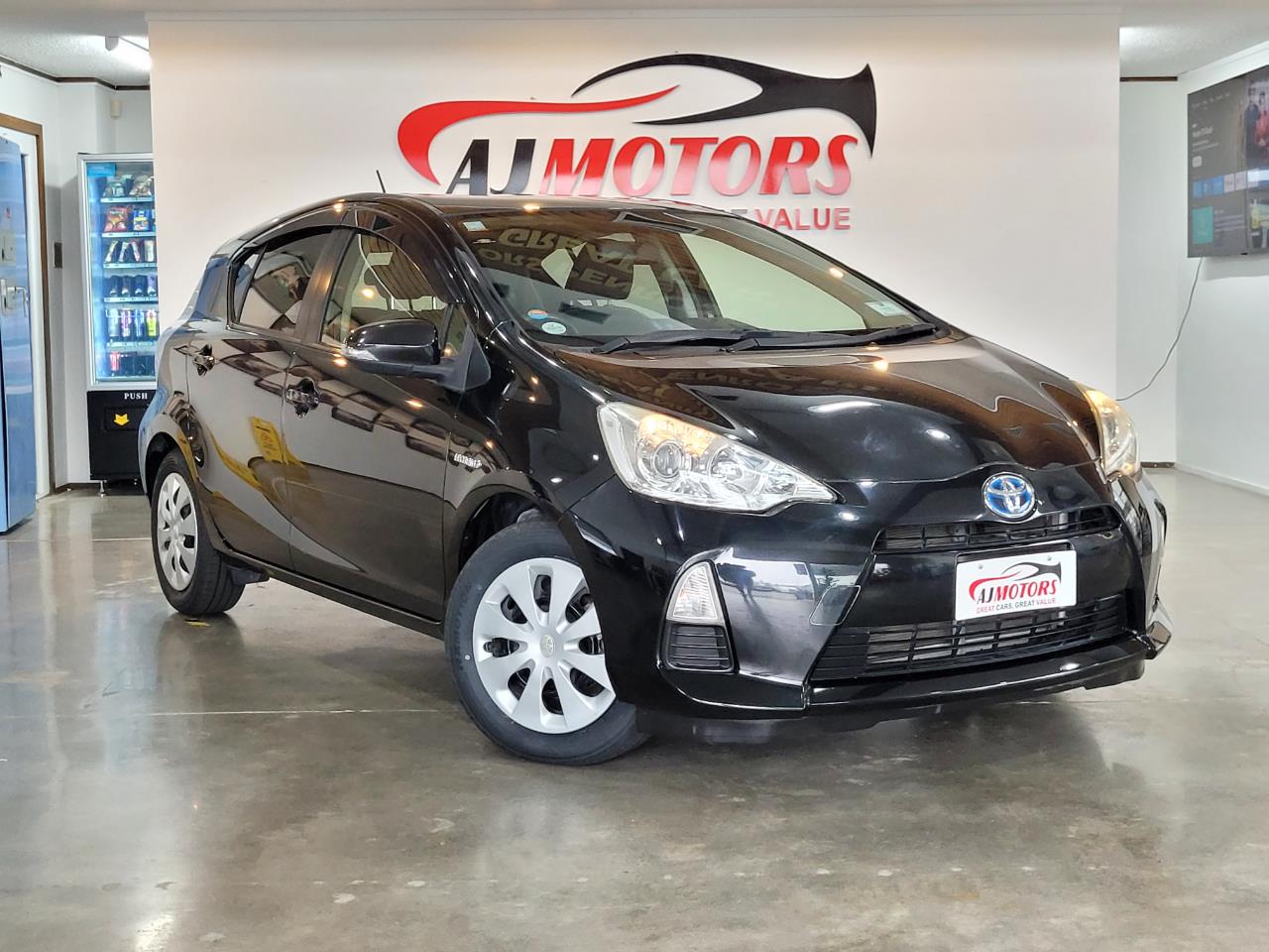2014 Toyota Aqua