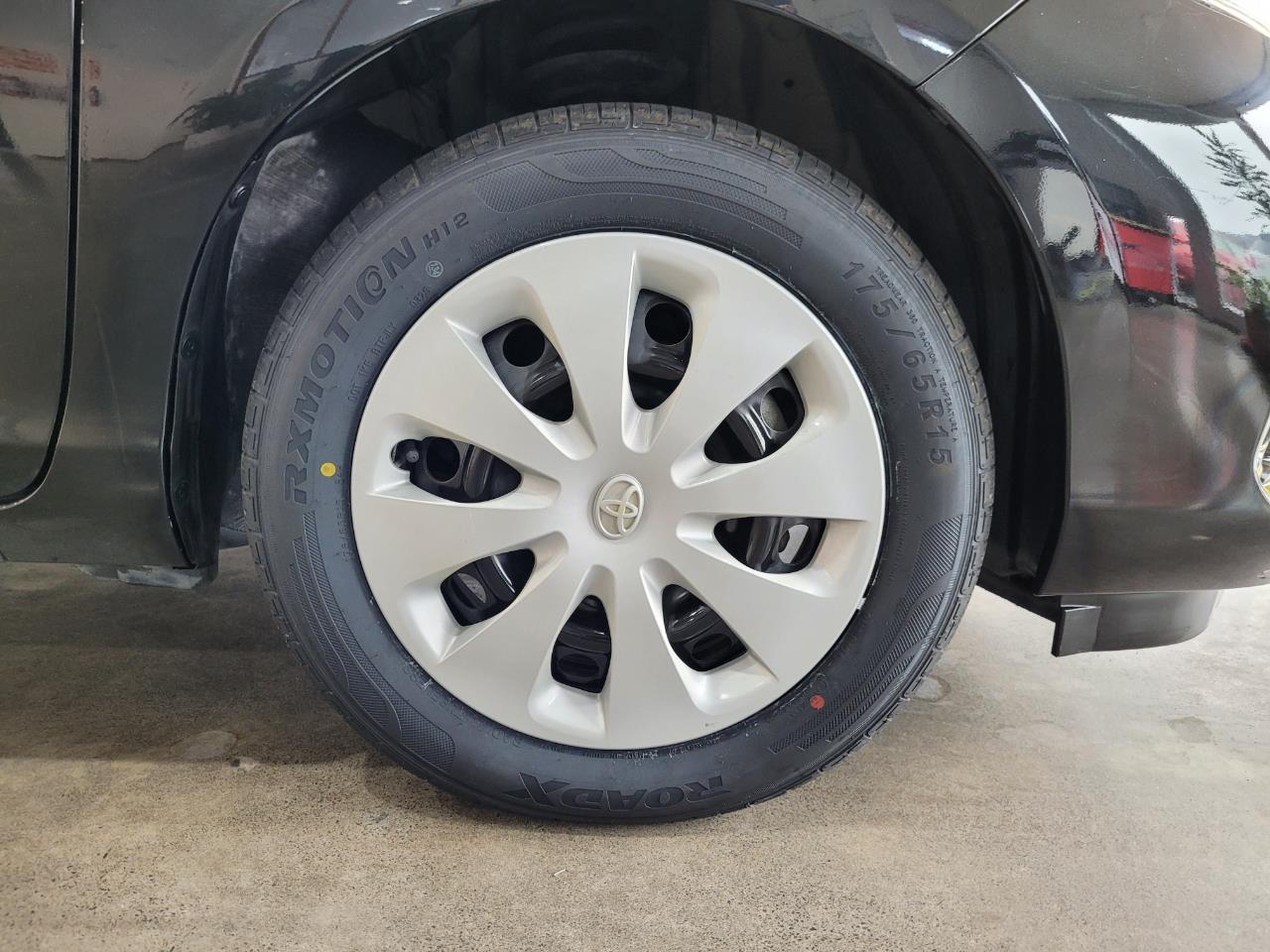 2014 Toyota Aqua