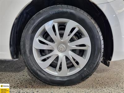 2015 Mazda Demio - Thumbnail