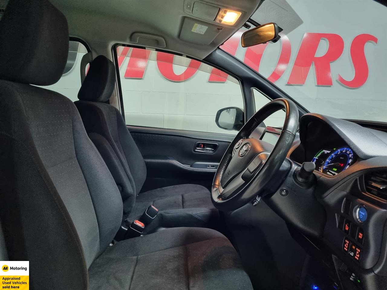 2014 Toyota Voxy