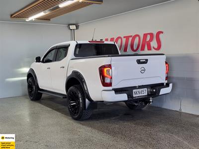 2021 Nissan Navara - Thumbnail