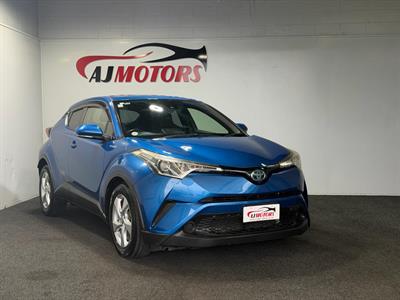 2017 Toyota C-HR - Thumbnail