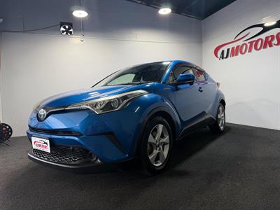 2017 Toyota C-HR - Thumbnail