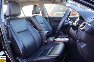 2012 Toyota Camry - Thumbnail