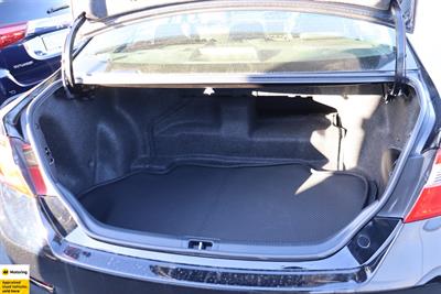 2012 Toyota Camry - Thumbnail