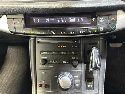 2012 Lexus CT200H - Thumbnail