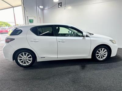 2012 Lexus CT200H - Thumbnail