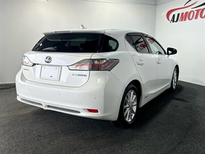 2012 Lexus CT200H - Thumbnail