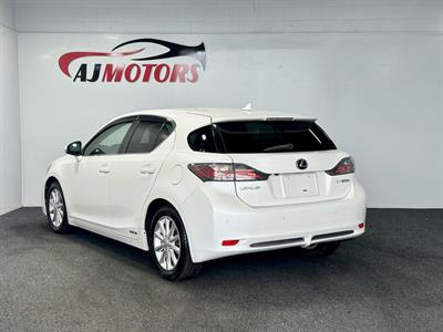2012 Lexus CT200H - Thumbnail