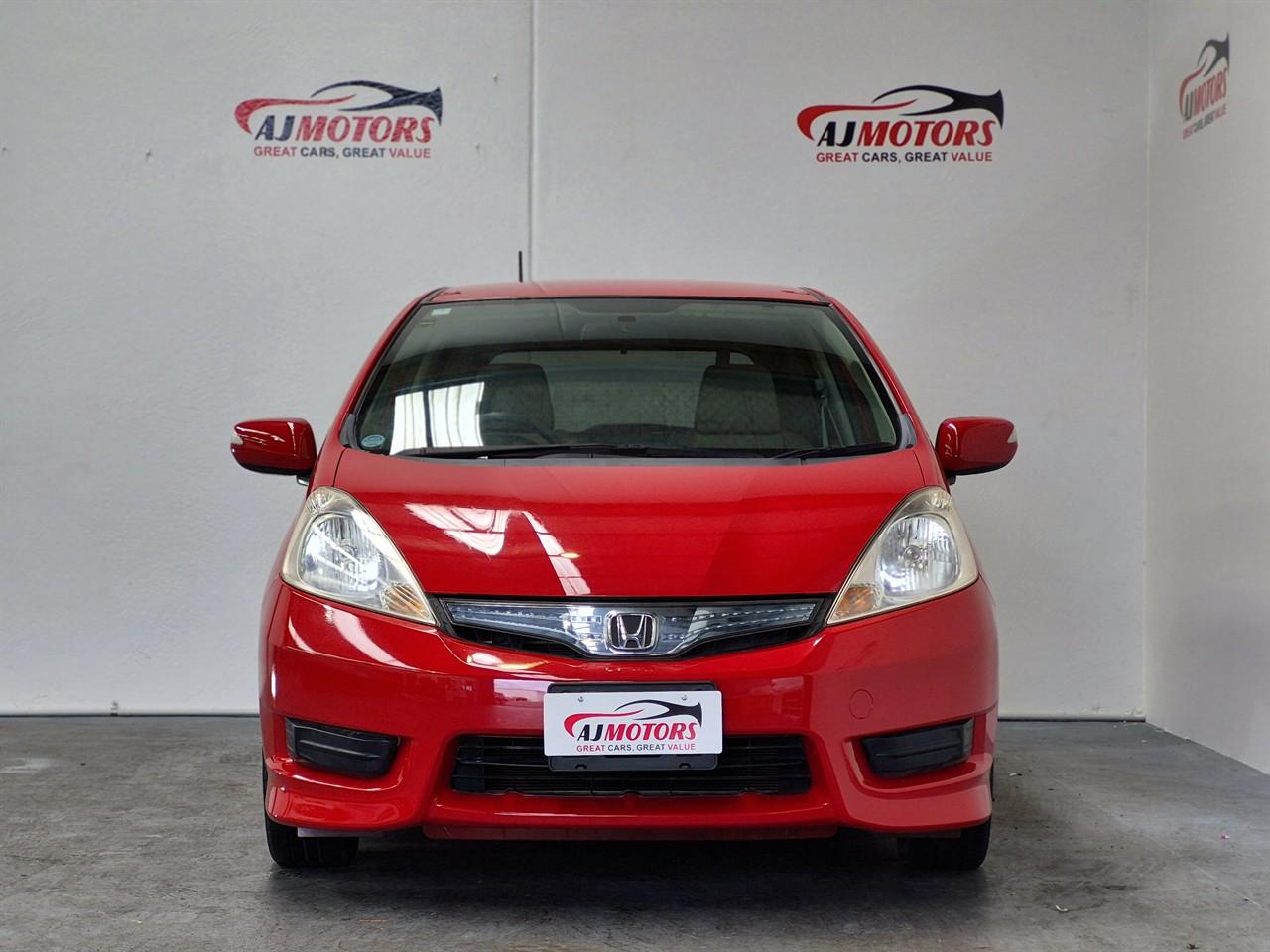 2012 Honda fit shuttle