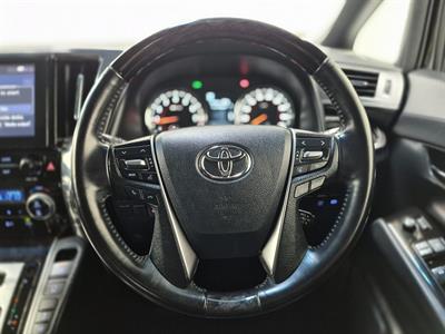 2020 Toyota Alphard - Thumbnail