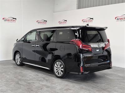 2020 Toyota Alphard - Thumbnail
