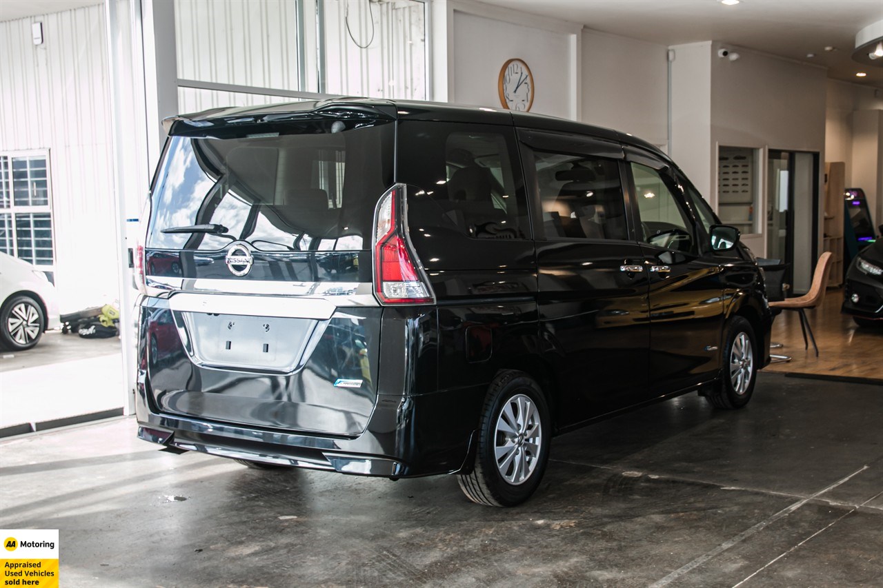 2016 Nissan Serena