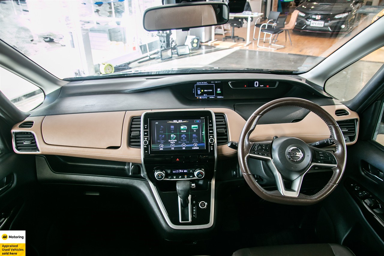 2016 Nissan Serena