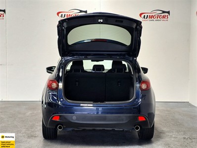 2014 Mazda Axela - Thumbnail