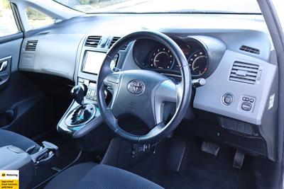 2012 Toyota Mark-X - Thumbnail