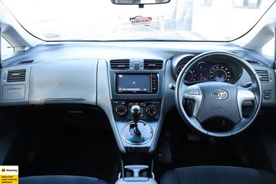 2012 Toyota Mark-X - Thumbnail